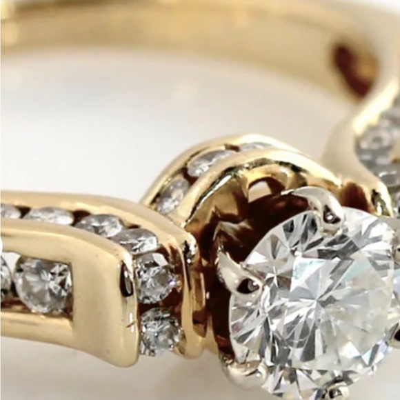 Vintage from the 1970’s 14K Yellow Gold 1.87 CTW Diamond Wedding Ring Size 7.0 - Picture 6 of 9